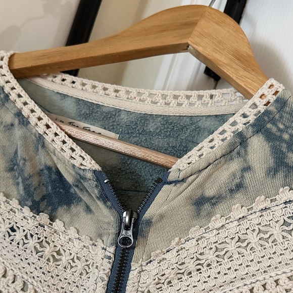 Free People Blue and Cream Bomber Jacket - Picture 6 of 6